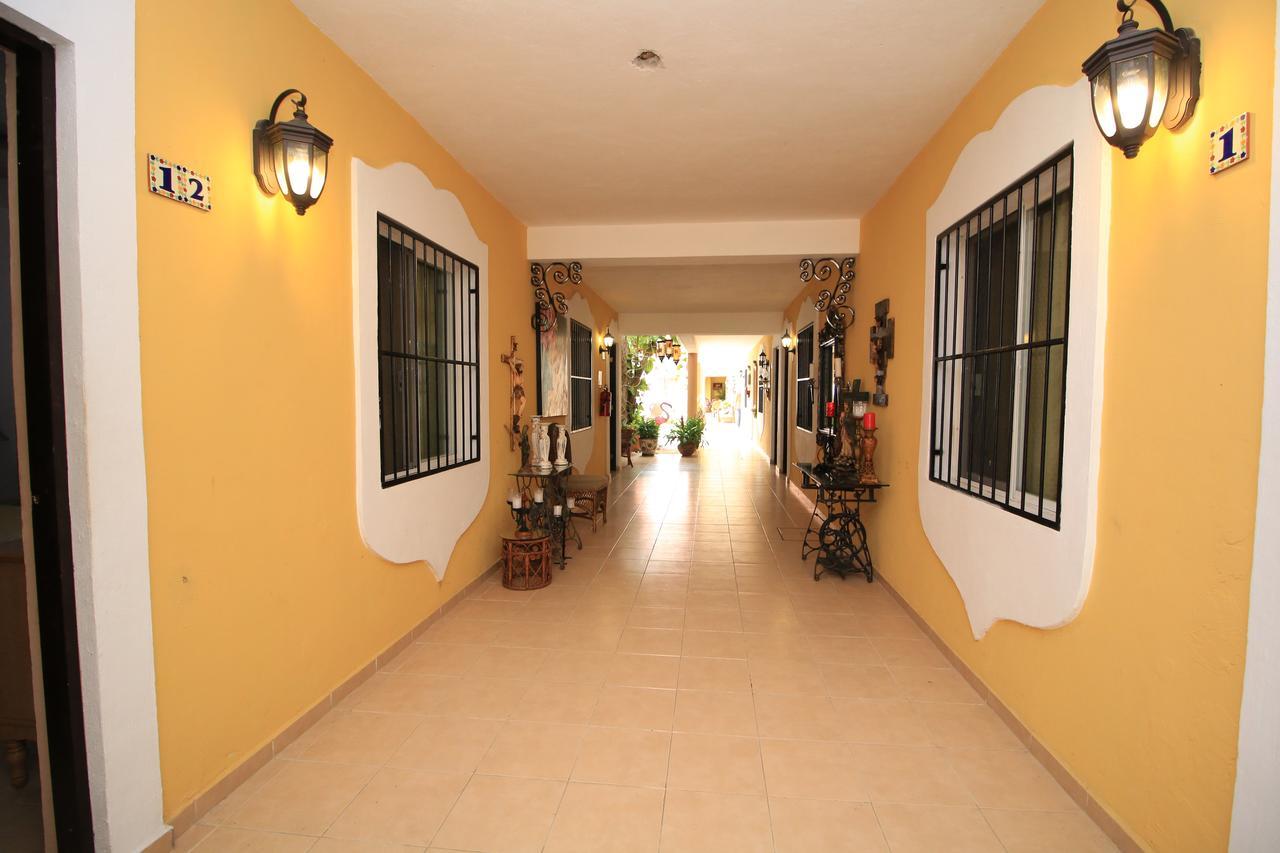 Hotel Palacio Canton Valladolid  Exterior photo